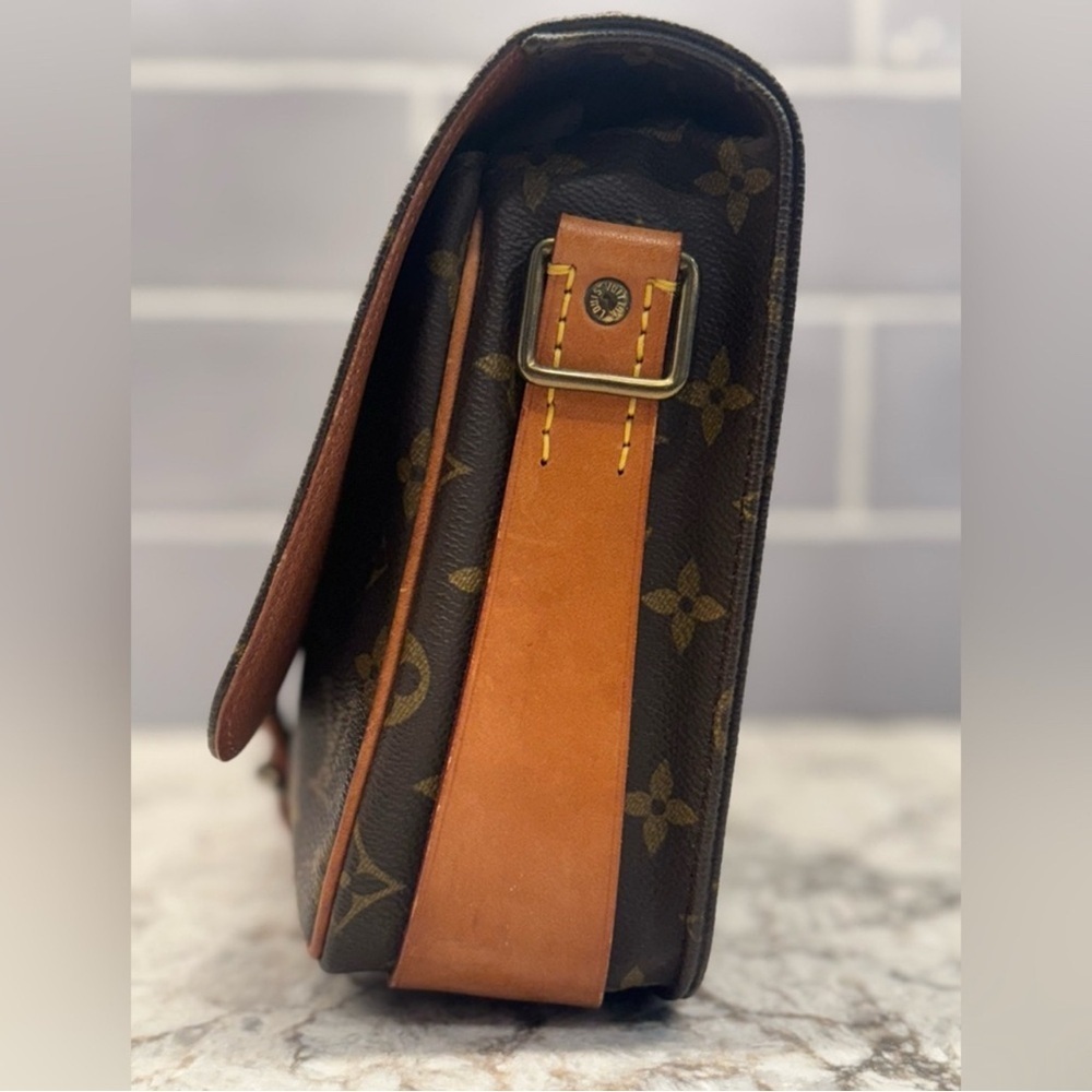 Louis Vuitton Chartouchiere Crossbody Bag - Picture 6 of 14